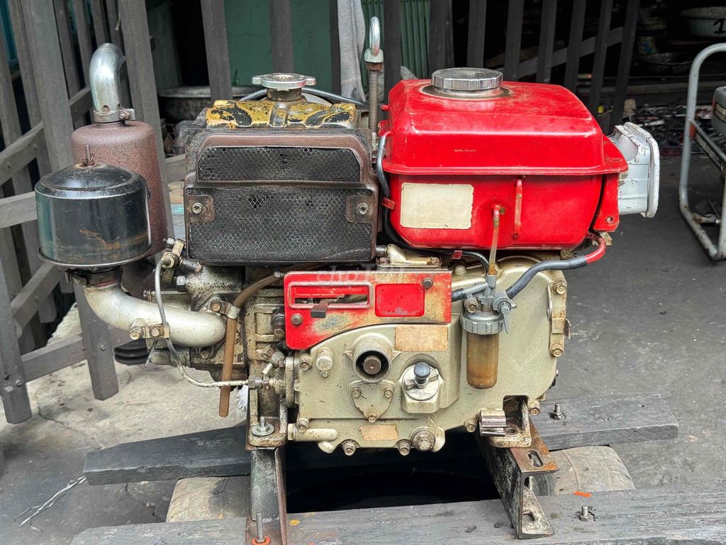Máy Dầu Kupota 120 Màu Đỏ. Mua bán Đồ chuyên dụng, Giống nuôi trồng tại Huyện Hồng Ngự Đồng Tháp được đăng bởi Ngô Hạnh hình 1