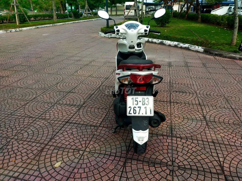 Bán Vision trắng  đỏ Spot chính chủ đẹp như hình. Mua bán Xe máy tại Quận Lê Chân Hải Phòng được đăng bởi Ngọc  hình 7