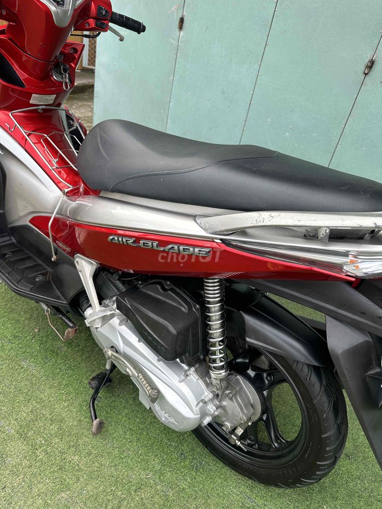 Honda Air Blade odo 38.000 chuẩn máy zin êm. Mua bán Xe máy tại Huyện Thới Lai Cần Thơ được đăng bởi Trường nguyễn hình 6