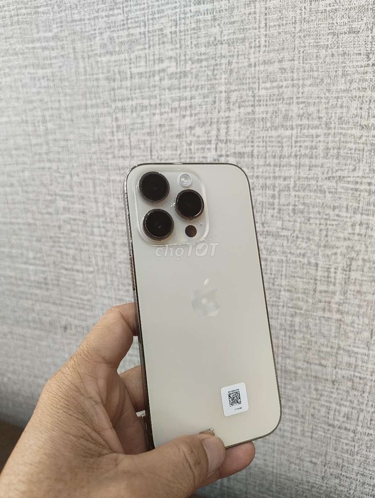 Apple iPhone 14 Pro 256GB 99%. Mua bán Điện thoại tại Thành phố Buôn Ma Thuột Đắk Lắk được đăng bởi MNmobile hình 1