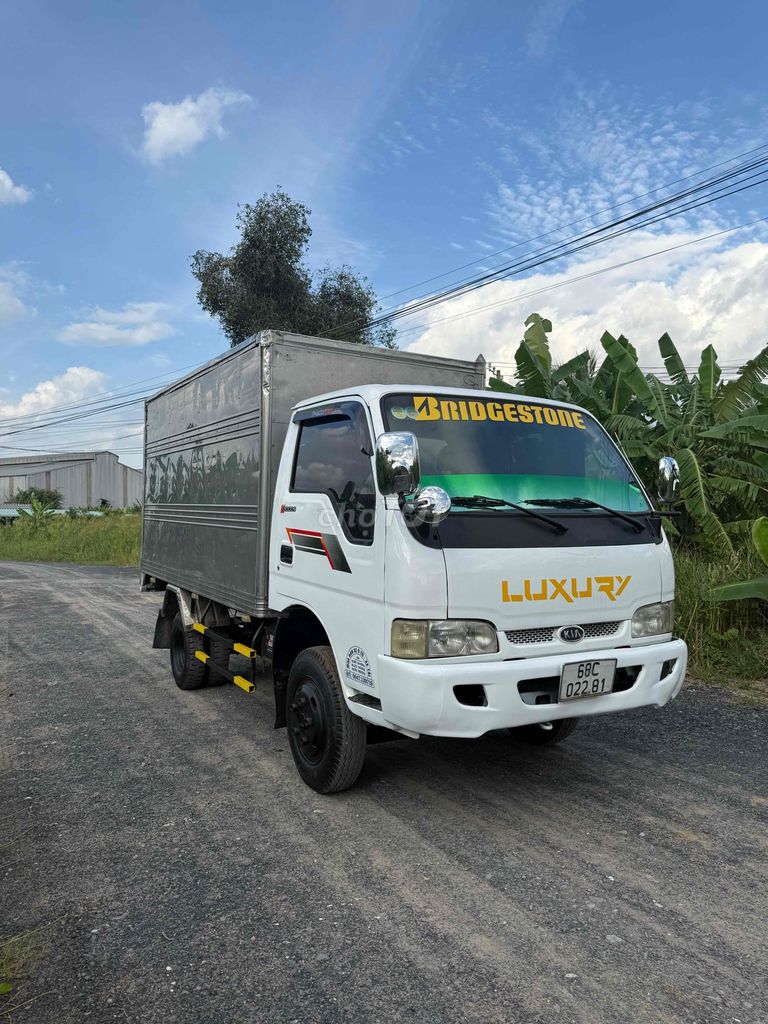 kia k3000 đời 2014. gia 175tr.ký giấy ok . máy im. Mua bán Xe tải, xe ben tại Thành phố Tân An Long An được đăng bởi Trung Dũng hình 1