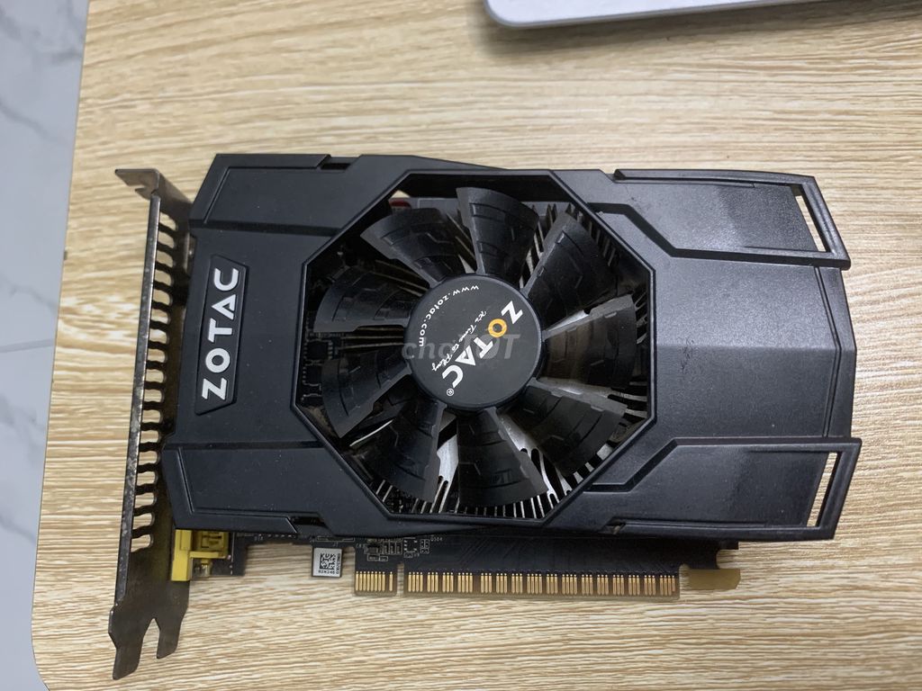 Thanh lý Card Zotac GTX 750 1GD5