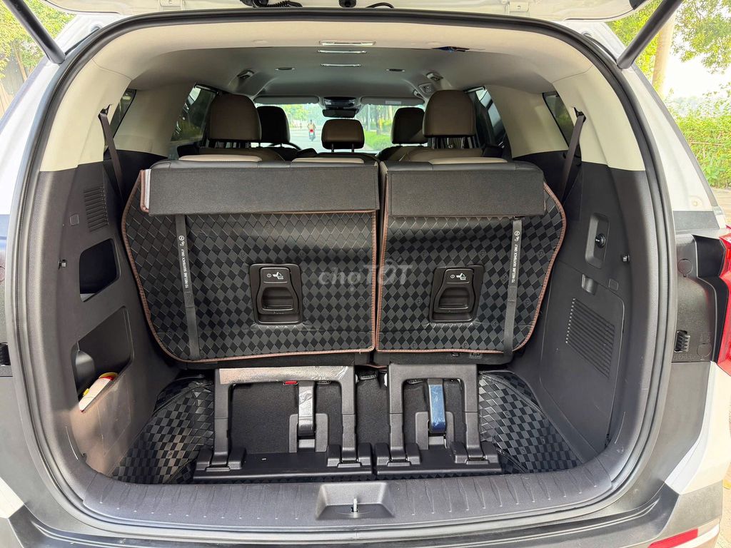 Kia Carnival 2025 Premium 2.2D 8S - 45,000 km.. Mua bán Ô tô tại Thành phố Thủ Đức Tp Hồ Chí Minh được đăng bởi Đức Tứ Bánh hình 17