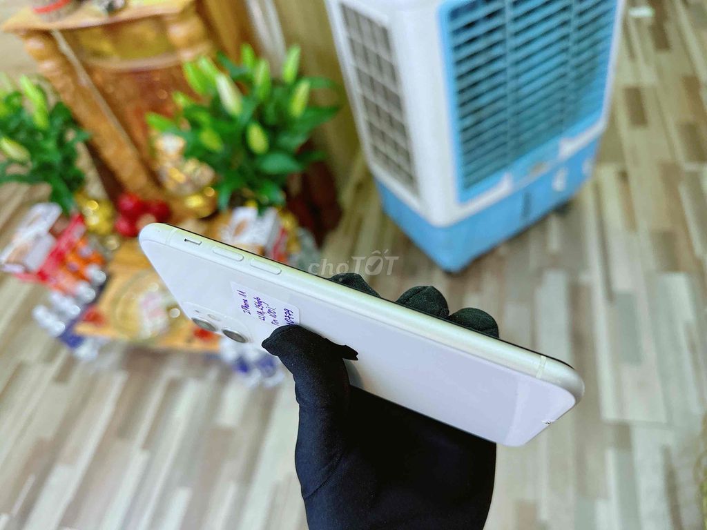 iPhone 11 256G màu trắng quốc tế pin new 100%. Mua bán Điện thoại tại Quận Hải Châu Đà Nẵng được đăng bởi Hoàng Anh Tuấn hình 3