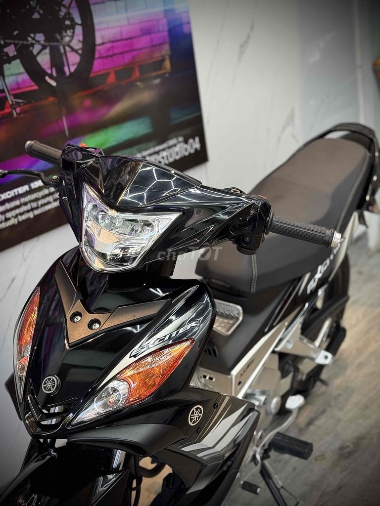 Exciter 2009 Côn tự động 1S94 Đen Bạc biển 43. Mua bán Xe máy tại Quận Cẩm Lệ Đà Nẵng được đăng bởi ĐứcAnh Nguyễn hình 5