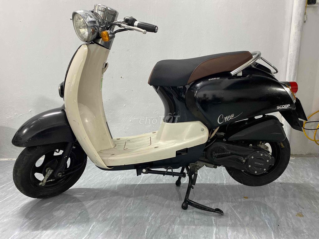 Crea 50cc biển Hà Nội