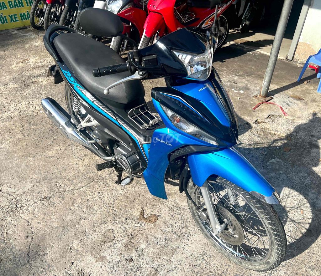 wave rsx fi 2017 còn mới keng !. Mua bán Xe máy tại Thành phố Biên Hòa Đồng Nai được đăng bởi cửa hàng xe máy Anh Tuấn hình 4