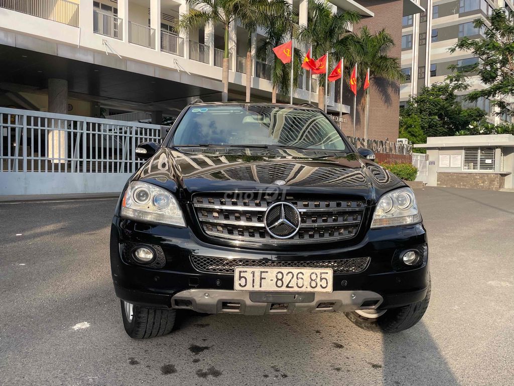 Mercedes Benz ML Class 2009 - 90000 km. Mua bán Ô tô tại Quận 11 Tp Hồ Chí Minh được đăng bởi Nam hình 1