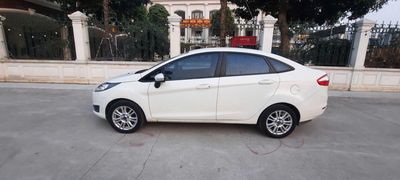Ford Fiesta 2015 số tự động màu trắng. Mua bán Ô tô tại Huyện Đông Anh Hà Nội được đăng bởi LeXuan