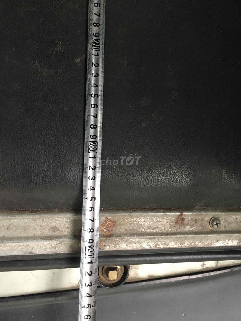 Toyota Hiace 2005 Commuter 2.5 - 100000 km. Mua bán Ô tô tại Quận 7 Tp Hồ Chí Minh được đăng bởi Tâmphạm hình 8