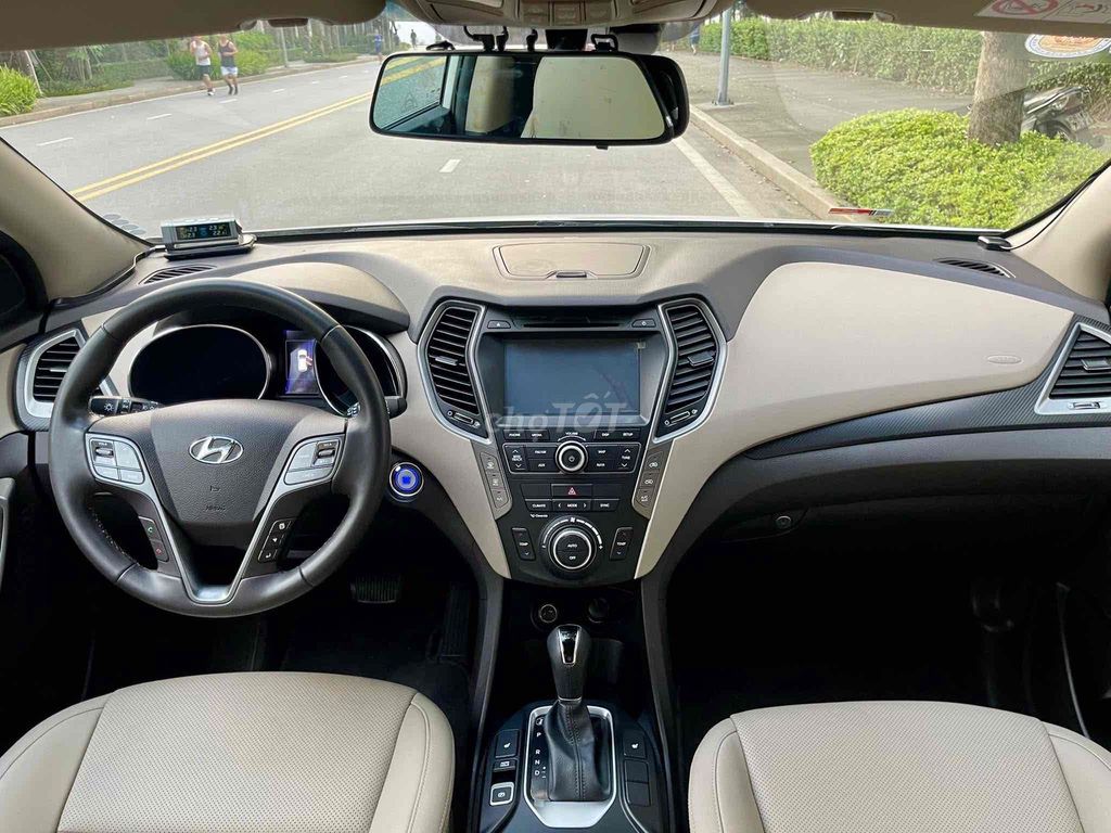 Hyundai Santa Fe 2017 2.4 AT 4WD - 57000 km. Mua bán Ô tô tại Quận Cầu Giấy Hà Nội được đăng bởi Bùi Đình Thông hình 7
