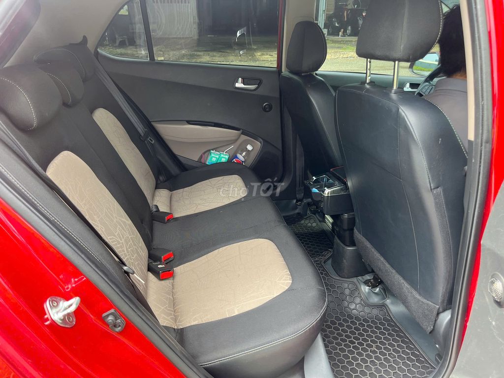 Hyundai Grand i10 2017 1.0 AT - 76000 km. Mua bán Ô tô tại Thành phố Thủ Đức Tp Hồ Chí Minh được đăng bởi Phố Tô hình 5