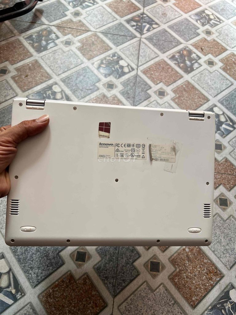 Lenovo Yoga 3 80J8 11 inch Trắng. Mua bán Laptop tại Quận Bình Tân Tp Hồ Chí Minh được đăng bởi Phúc Nguyên hình 1