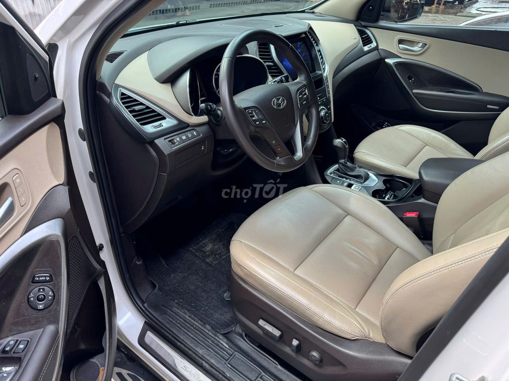 Hyundai Santa Fe 2017  - 99000 km. Mua bán Ô tô tại Thành phố Thủ Đức Tp Hồ Chí Minh được đăng bởi Thy Ôtô Cũ Miền Nam hình 6