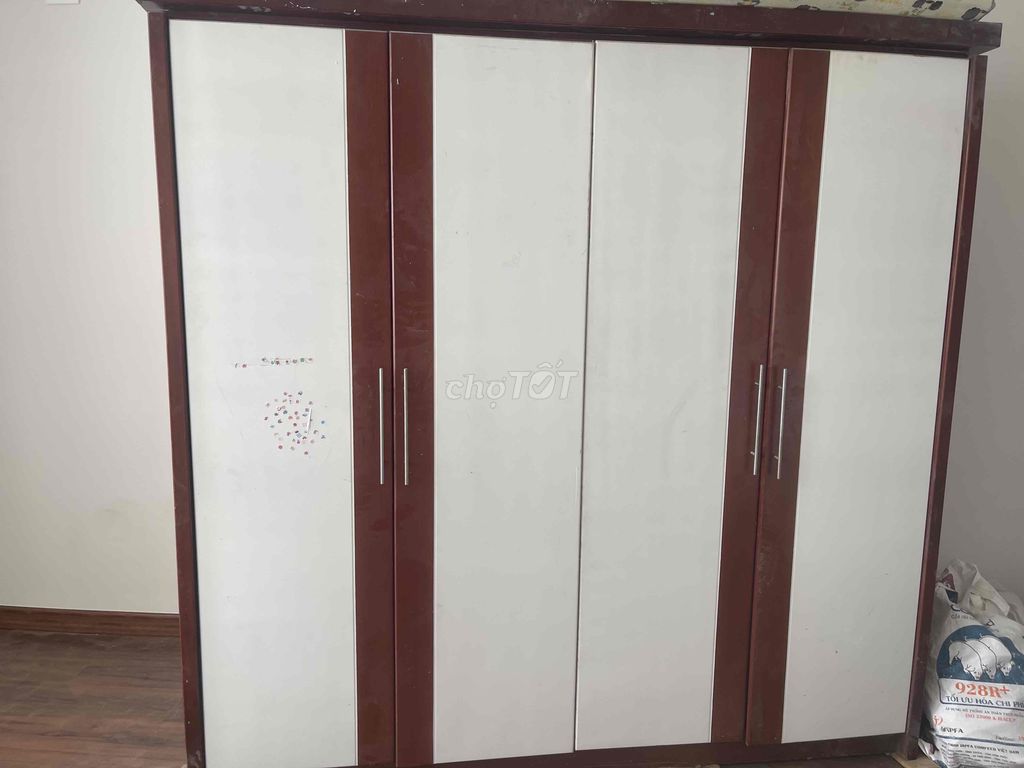 BÁN TỦ QUẦN ÁO 1.6X2M GIÁ 400K