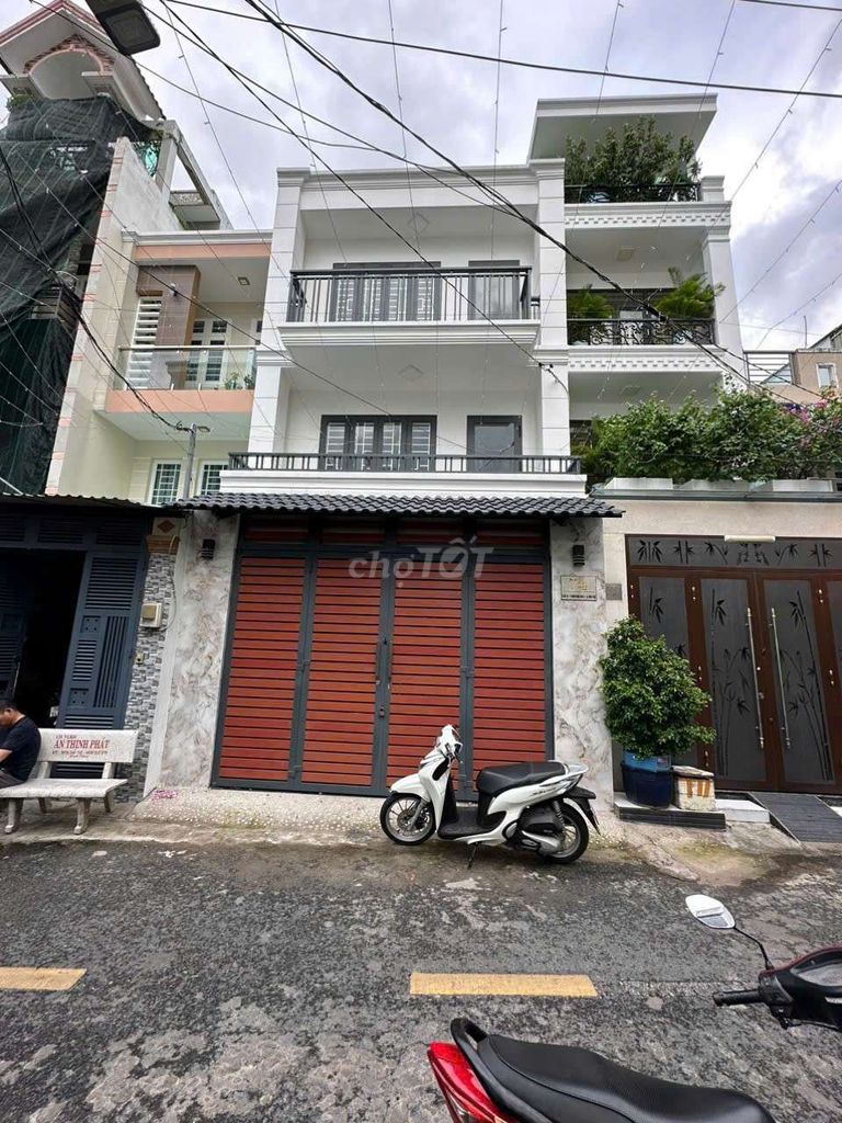 🍀NHÀ ĐẸP, XE HƠI TRONG NHÀ 5X15M ĐÚC 3 TẤM SÁT BỐN XÃ LÊ VĂN QUỚI
