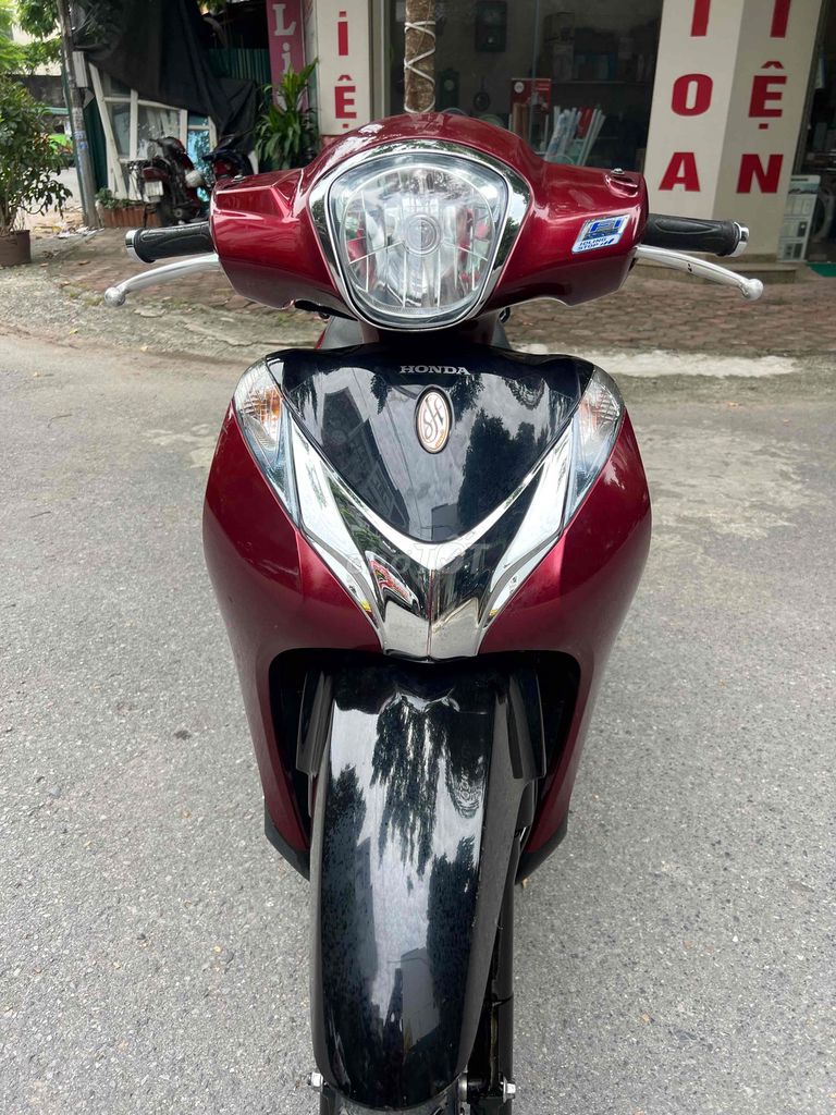 shmode bản đặc biệt chính chủ. Mua bán Xe máy tại Quận Hà Đông Hà Nội được đăng bởi tung hình 1