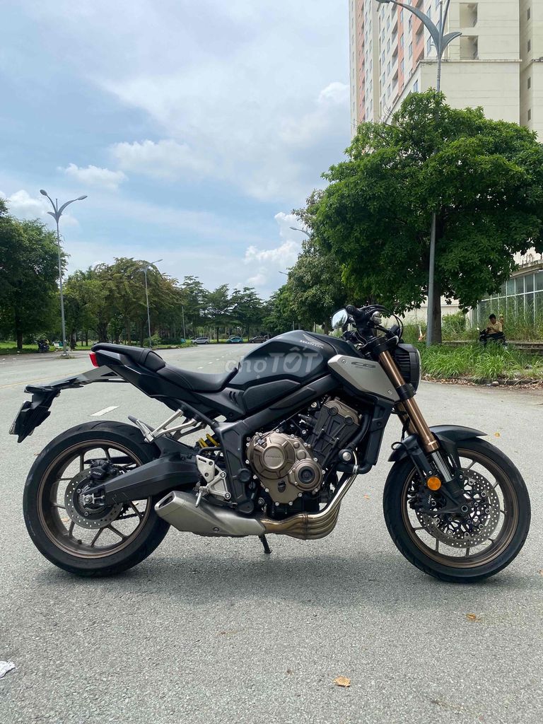 Honda CB650r bstp chính chủ. Mua bán Xe máy tại Thành phố Thủ Đức Tp Hồ Chí Minh được đăng bởi iMotorbike Viet Nam hình 4