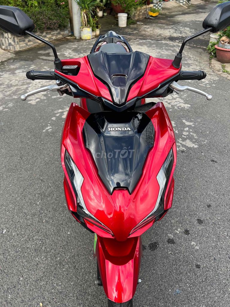 Honda Air Blade 125 2024 Красный