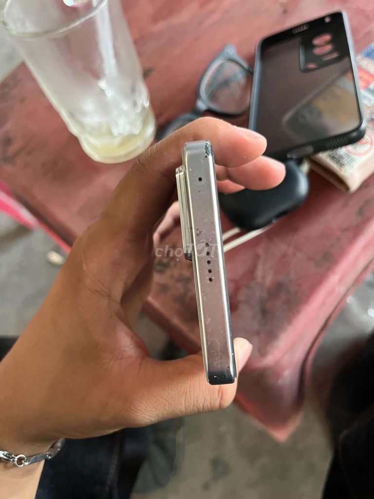 Honor GT 12GB/256GB Trắng Bung lưng, rè loa. Mua bán Điện thoại tại Thành phố Hải Dương Hải Dương được đăng bởi Quang Đỗ hình 1
