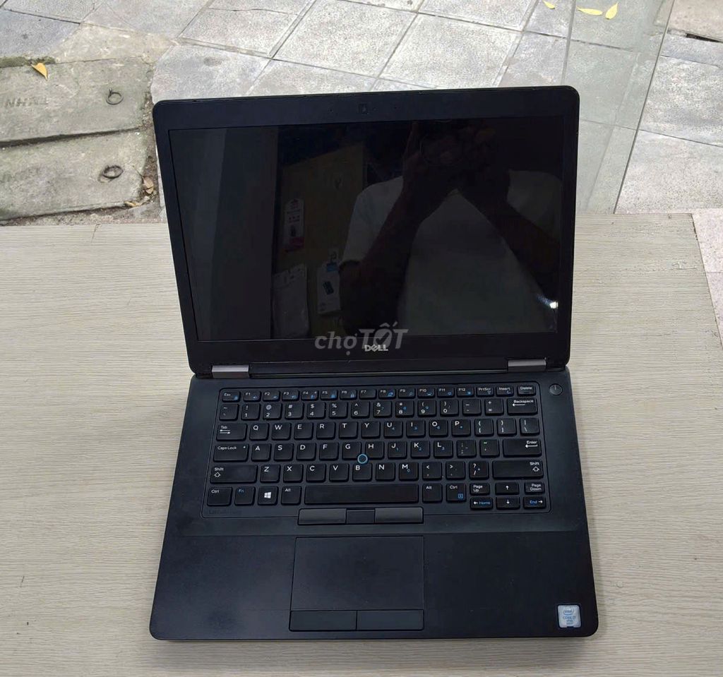 Dell latitude E5470 Core i7-6820HQ Ngon. Mua bán Laptop tại Quận Hai Bà Trưng Hà Nội được đăng bởi Cao Nguyen Van hình 1