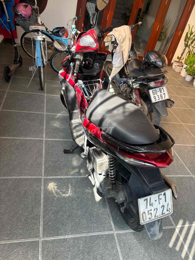 Воздушный клинок Honda 2010 красный