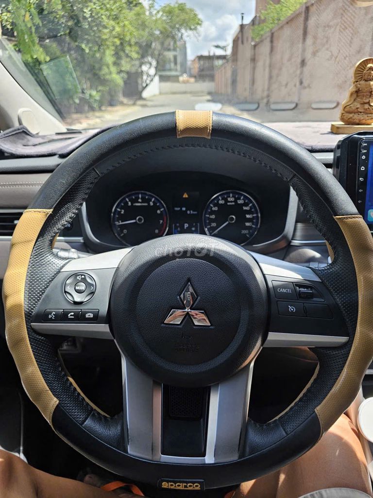 Mitsubishi Xpander 2022 Premium. Mua bán Ô tô tại Quận 7 Tp Hồ Chí Minh được đăng bởi Hai Yen Duong hình 6