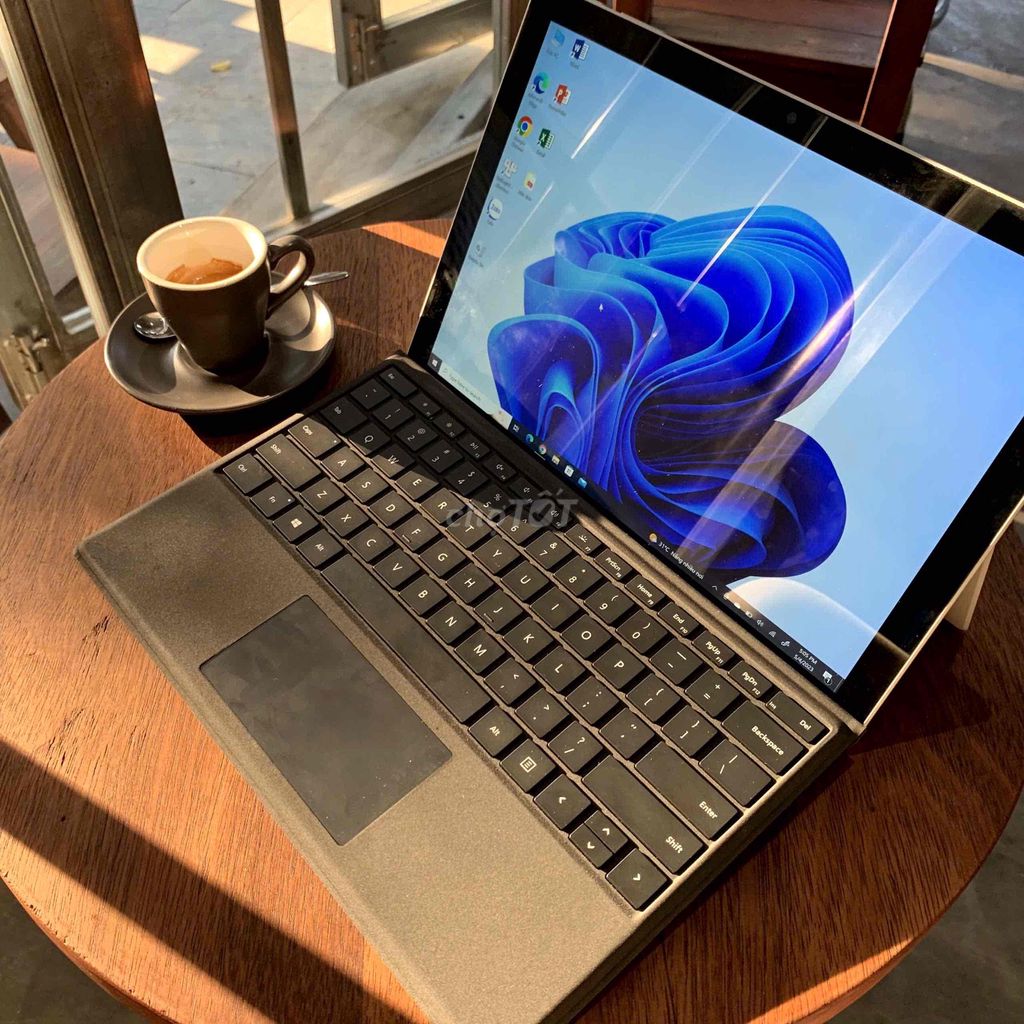 Surface Pro 7 i5 8GB 128GB pin cao bán rẻ đi nhanh. Mua bán Máy tính bảng tại Quận Thanh Khê Đà Nẵng được đăng bởi thông hình 1