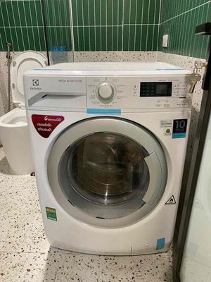 Bán máy Electrolux 9kg giặt 7kg sấy. Mua bán Máy giặt tại Quận Hà Đông Hà Nội được đăng bởi Lâm electrolux