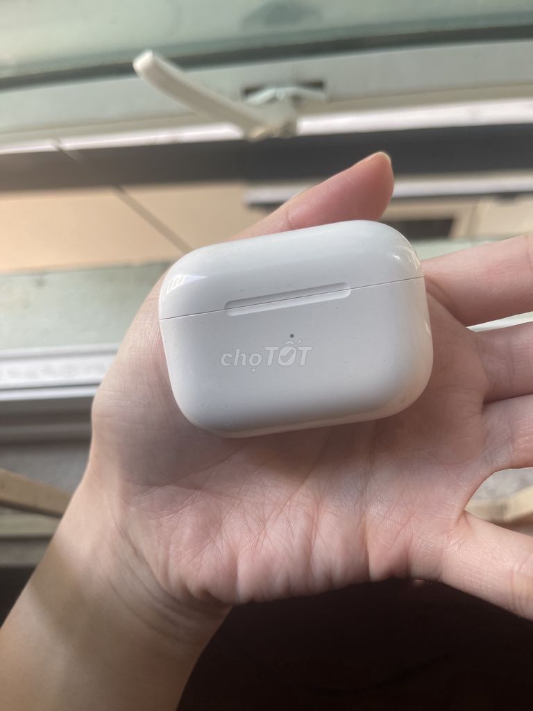 Tai nghe Apple AirPods Pro 2 Trắng. Mua bán Tivi, Âm thanh tại Quận Đống Đa Hà Nội được đăng bởi Mai Lou hình 1