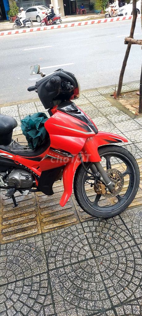 Cần bán xe grvita máy móc em ru giấy tờ đầy đủ. Mua bán Xe máy tại Quận Cẩm Lệ Đà Nẵng được đăng bởi hà thị diễm My hình 2