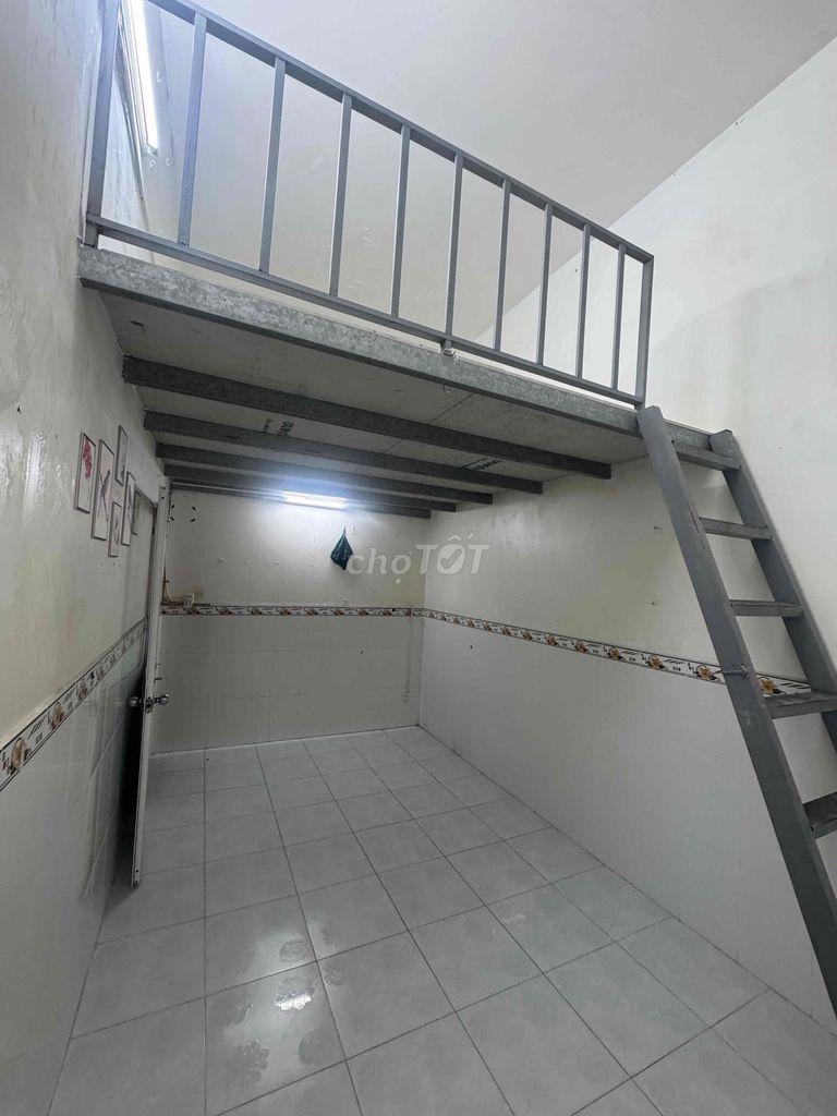 cho thuê phòng quận 3 đối diện công viên lê thị riêng