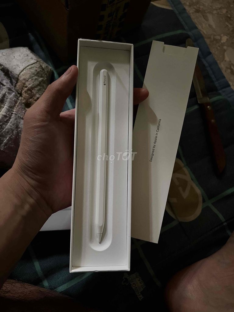 cần ra đi IPAD PRO M2 256Gb wifi or gl Macbook m2