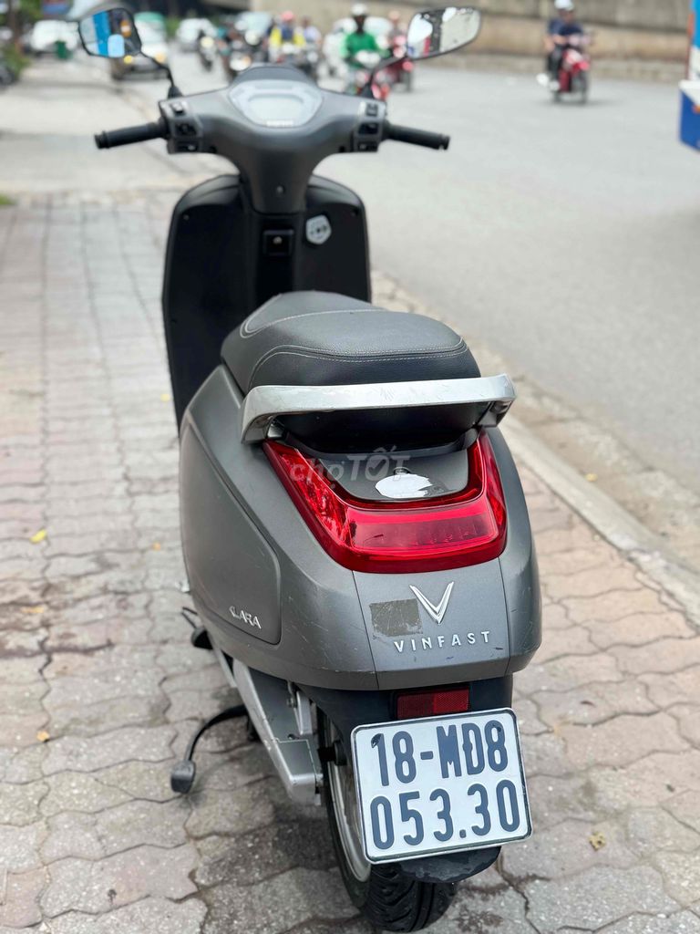 kala 5 bình giấy tờ đầy đủ - nguyên zin 100%. Mua bán Xe điện tại Quận Thanh Xuân Hà Nội được đăng bởi 67 Nguyễn Xiển hình 4