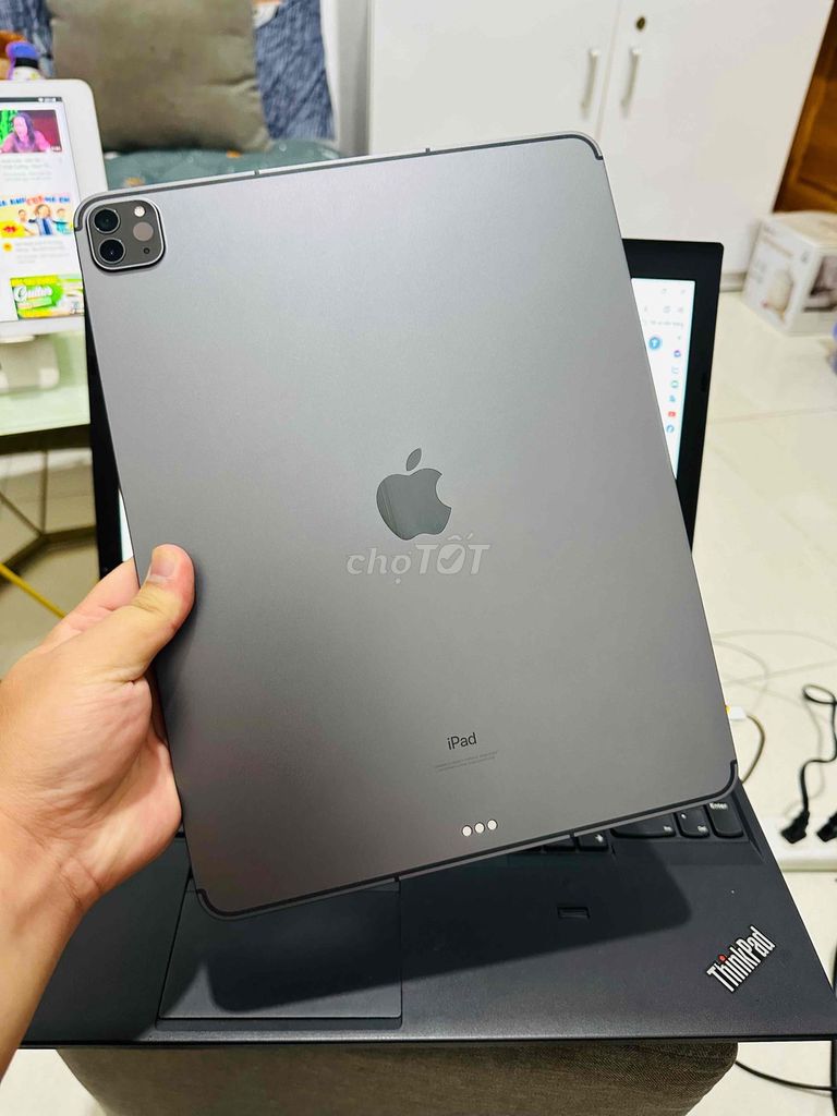 🎁 iPad Pro 12.9in M1 256Gb Wifi 5G Zin All 100%. Mua bán Máy tính bảng tại Quận Gò Vấp Tp Hồ Chí Minh được đăng bởi TienLe iPad Giá Rẻ hình 1
