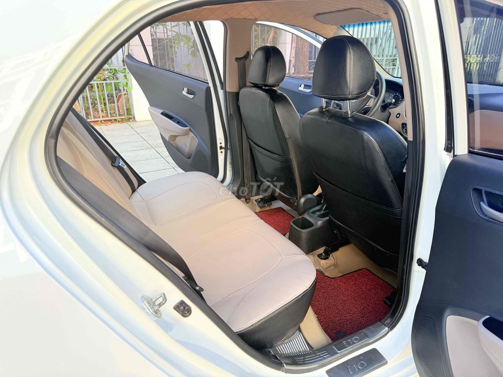 Hyundai Grand i10 2018 Sedan 1.2 MT - 120000 km. Mua bán Ô tô tại Thành phố Hòa Bình Hòa Bình được đăng bởi Bạch Vân Long hình 8