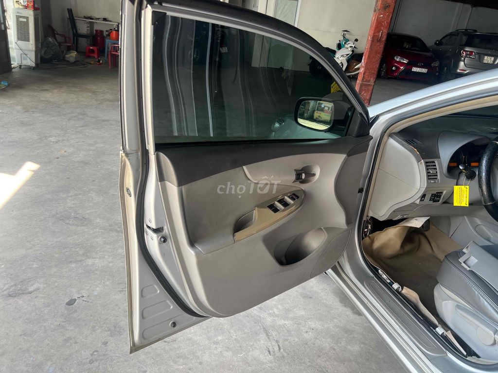 Toyota Corolla Altis 2007 - 200000 km. Mua bán Ô tô tại Quận 12 Tp Hồ Chí Minh được đăng bởi Manh auto q12 hình 5