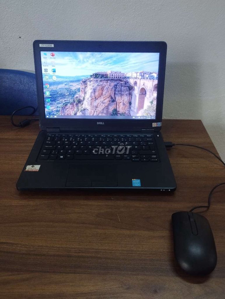 Dell Latitude E5520 i5-4310U 8GB Đen. Mua bán Laptop tại Quận Sơn Trà Đà Nẵng được đăng bởi Jack Phan hình 1
