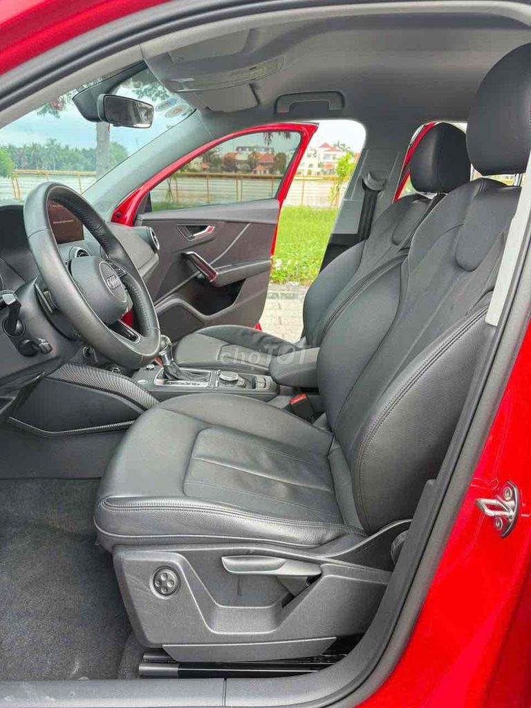 Audi Q2 Một Chủ Mua Mới ĐKLĐ 06/2020. Mua bán Ô tô tại Quận 1 Tp Hồ Chí Minh được đăng bởi PKD AUTO hình 5