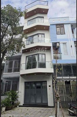 Rent · 3 bd · 35 м² · Quận Hải Châu, ул. MAI AM