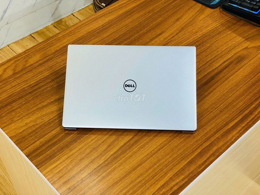 ✅Dell XPS 9360 i7-8550U/16GB/512GB/ 13' 3K Cảm ứng. Mua bán Laptop tại Thành phố Thuận An Bình Dương được đăng bởi Laptop Nam Cường hình 1