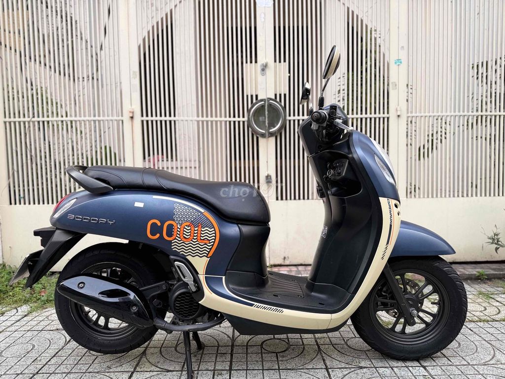 Владелец кремово-зеленого BSTP Honda Scoopy 110cc 2022