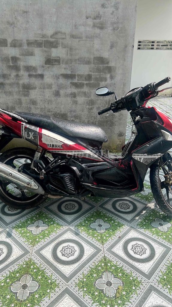 xe yamaha novo4 đẹp chất. Mua bán Xe máy tại Thị xã Bình Minh Vĩnh Long được đăng bởi Vũ Xuân Phú  hình 3