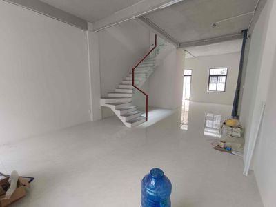CHO THUÊ NHÀ PHỐ HOÀN THIỆN CƠ BẢN CHỈ 25tr, KINH DOANH ĐA NGÀNH NGHỀ