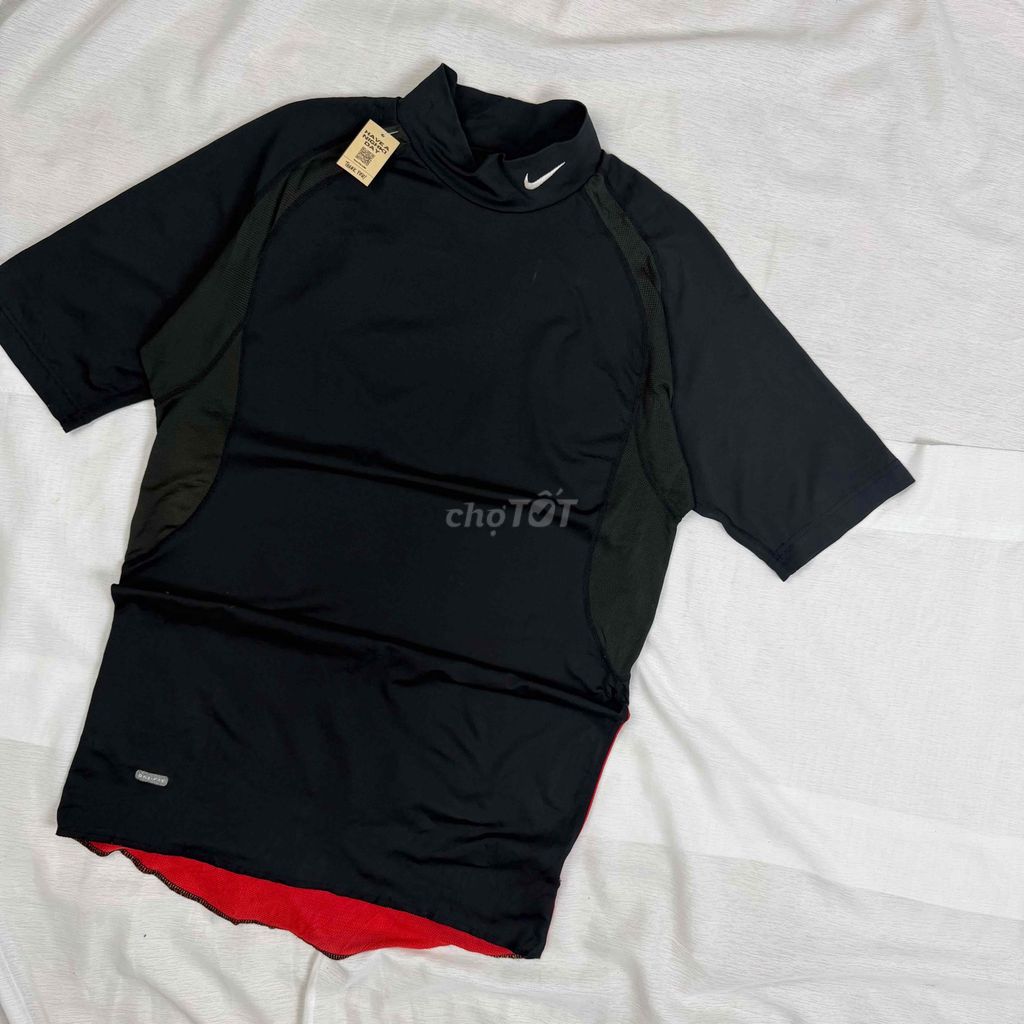 Áo thun Nike Nam L Đen. Mua bán Quần áo tại Quận Ngũ Hành Sơn Đà Nẵng được đăng bởi Bạch Lê Hoàng hình 1