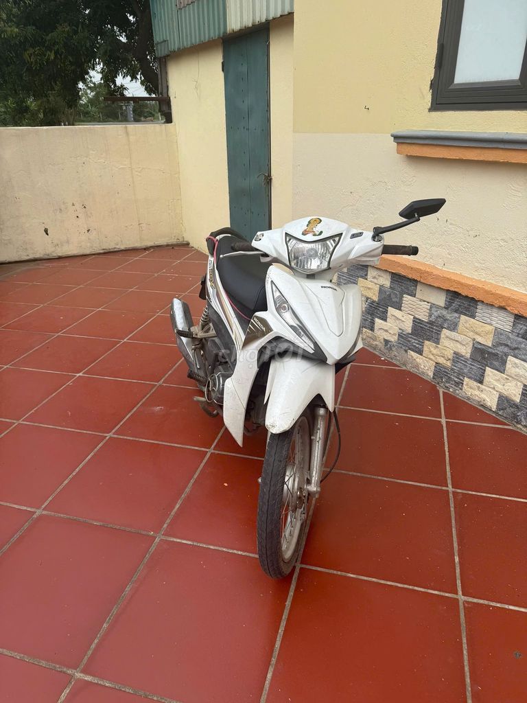 HONDA WAVE RSX 110. Mua bán Xe máy tại Huyện Ý Yên Nam Định được đăng bởi Hoàng Nam hình 4