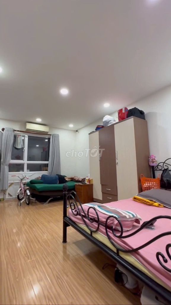 Cần bán gấp căn hộ cao ốc Đất Phương Nam