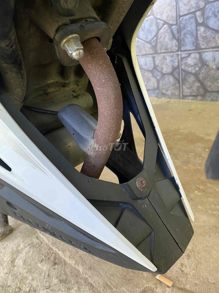 xe Sonic 2018 chính chủ xe zin toàn bộ. Mua bán Xe máy tại Huyện Chợ Lách Bến Tre được đăng bởi Cây Kiểng Phong Thuỷ hình 3