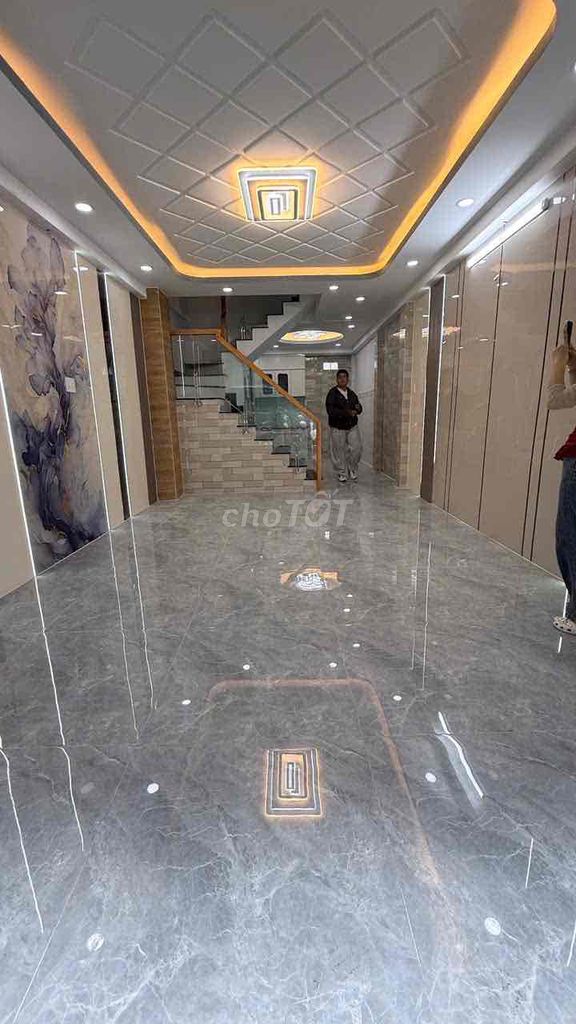 NHỈNH 4.x tỷ NGAY HOÀNG VĂN HỢP NGAY TÊN LỬA DT : 4 x 11  SHR