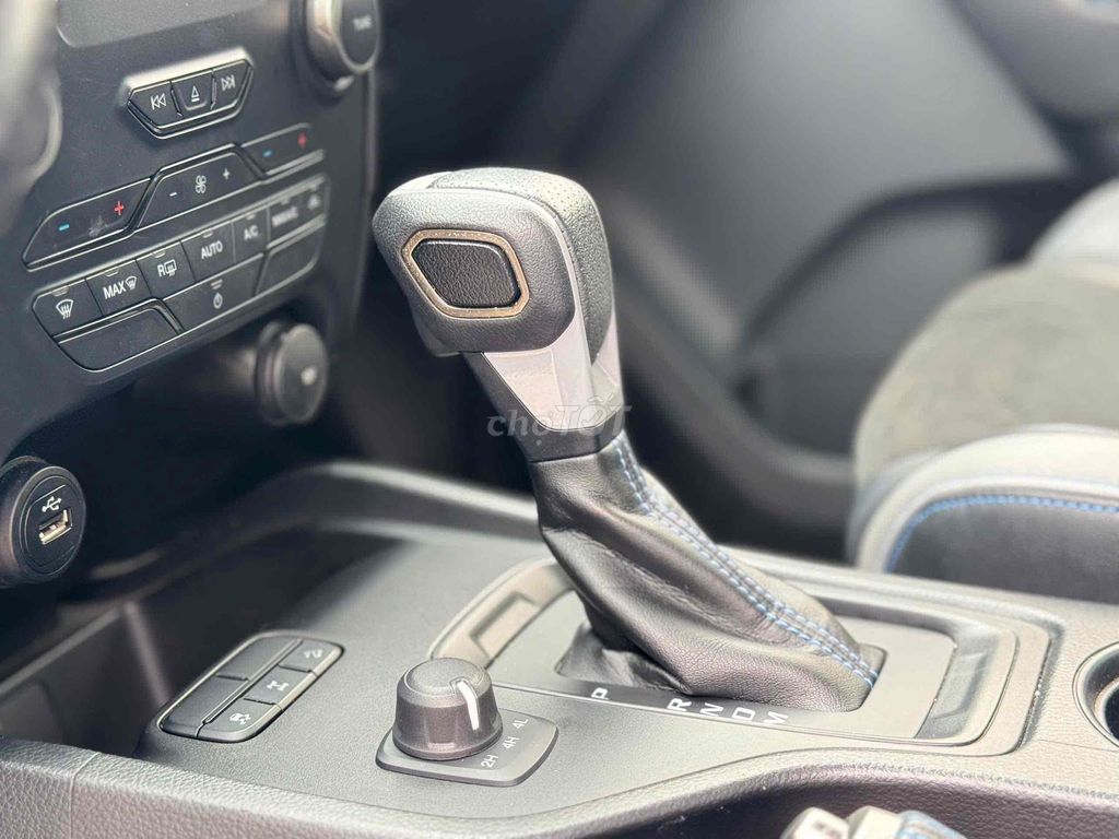 Ford Ranger 2021 Raptor 4x4 AT - 41000 km. Mua bán Ô tô tại Quận Gò Vấp Tp Hồ Chí Minh được đăng bởi DHauto ford hình 5